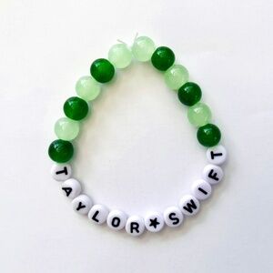 TAYLOR SWIFT Eras Tour Friendship Bracelet  - Debut Album - Album Name